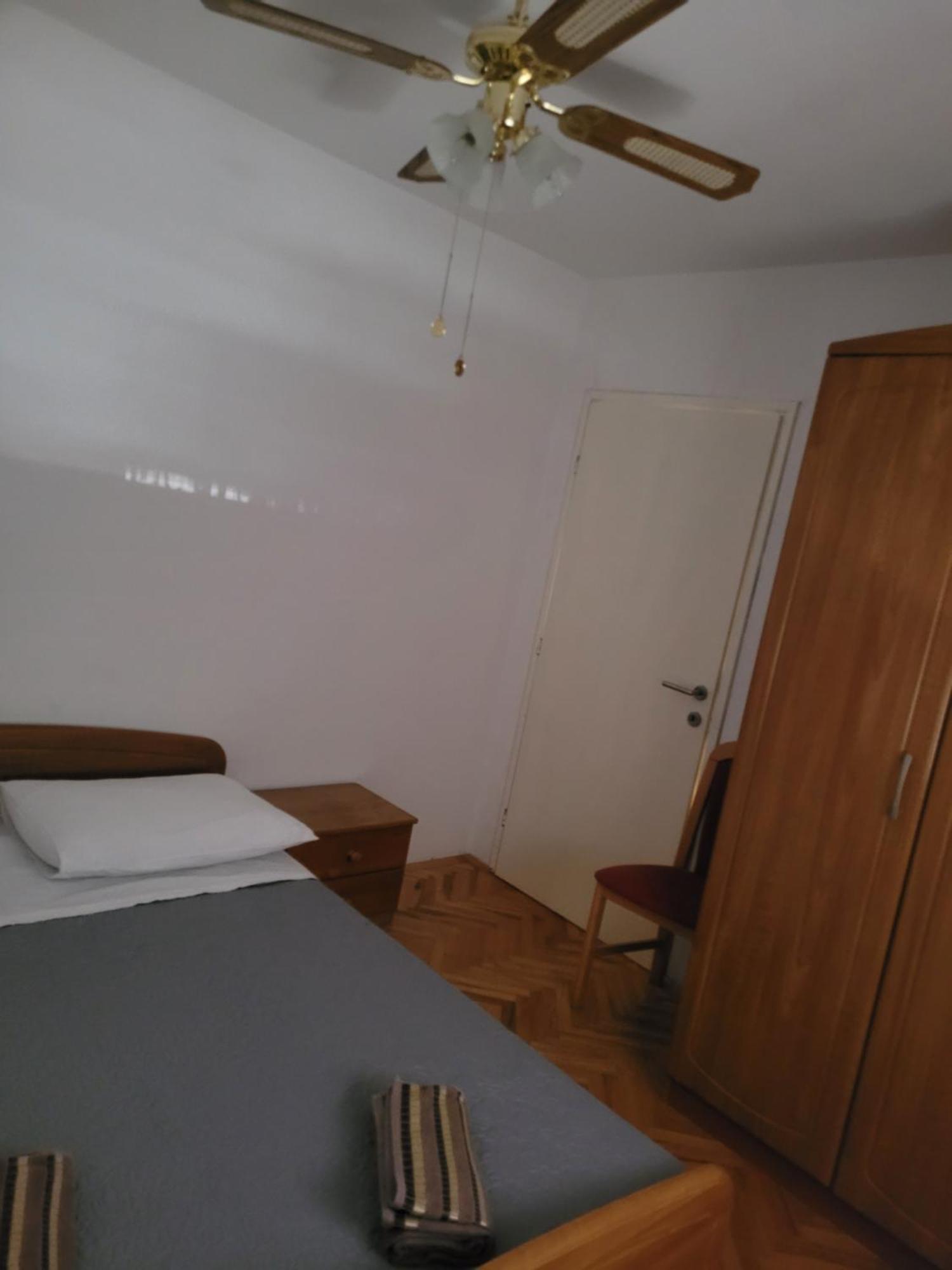 Apartments Nina Сутіван Екстер'єр фото