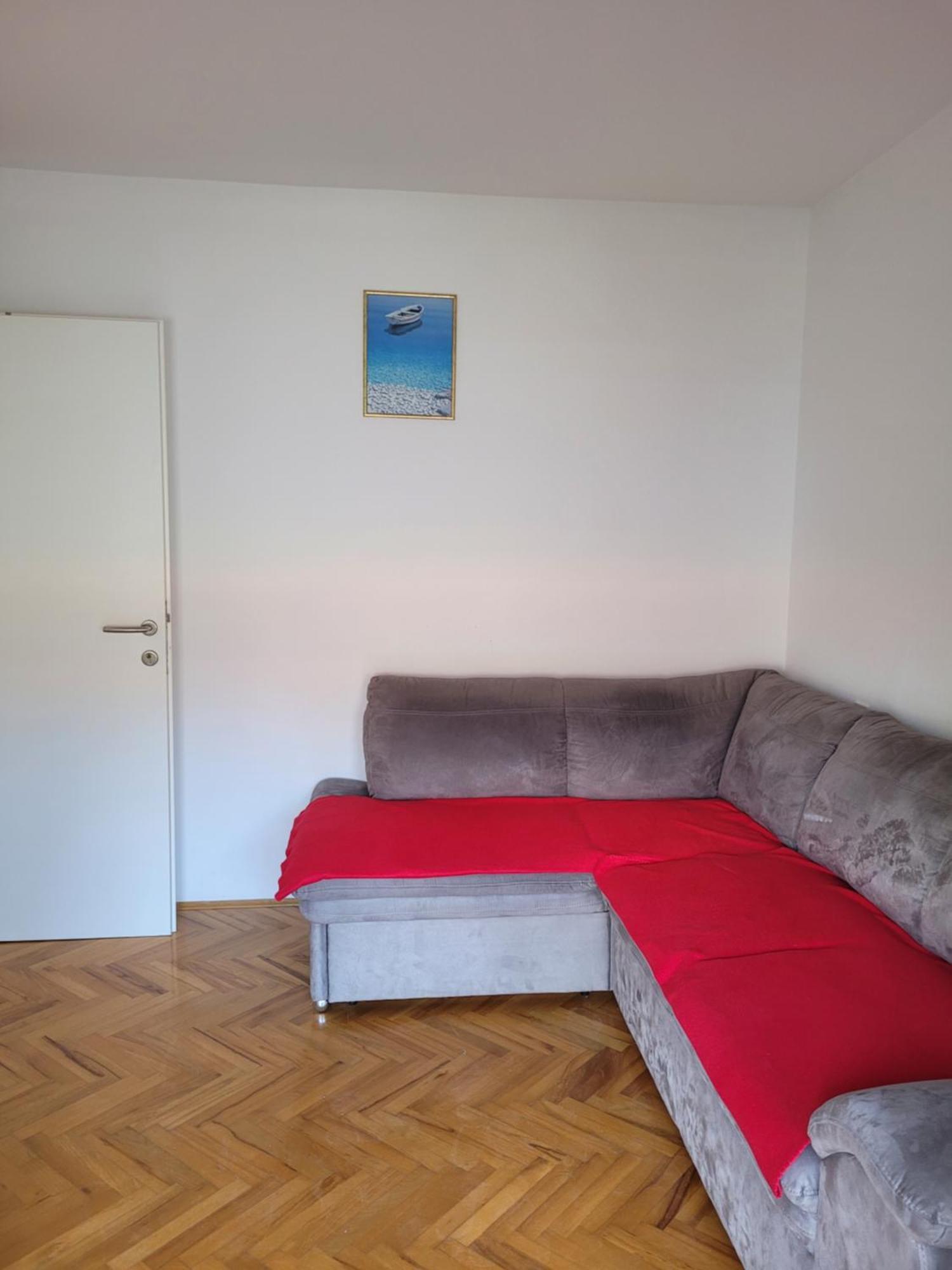 Apartments Nina Сутіван Екстер'єр фото